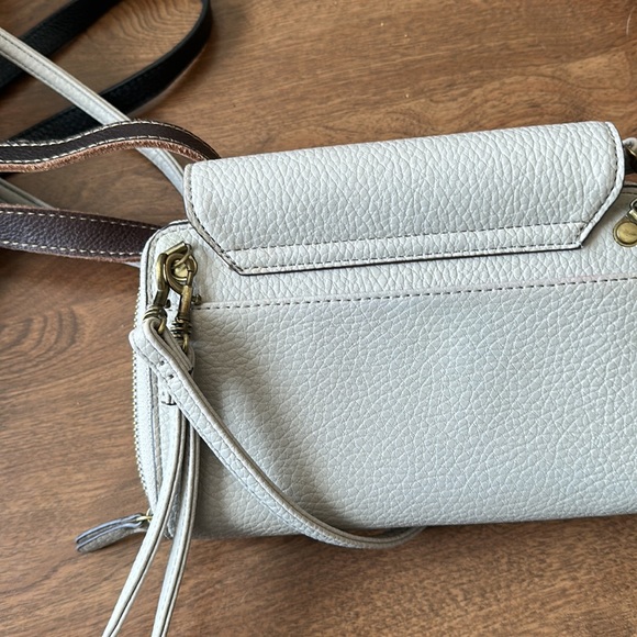 Relic Crossbody or wristlet - Picture 3 of 3